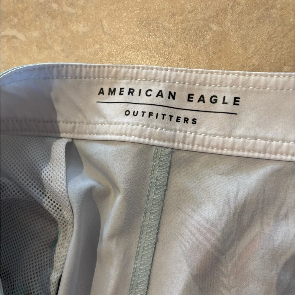 American Eagle Outfitters no liner